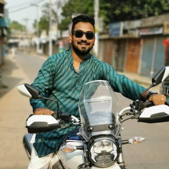 ট্রেনে কাটা পড়ে মোটরসাইকেল আরোহীর মৃত্যু