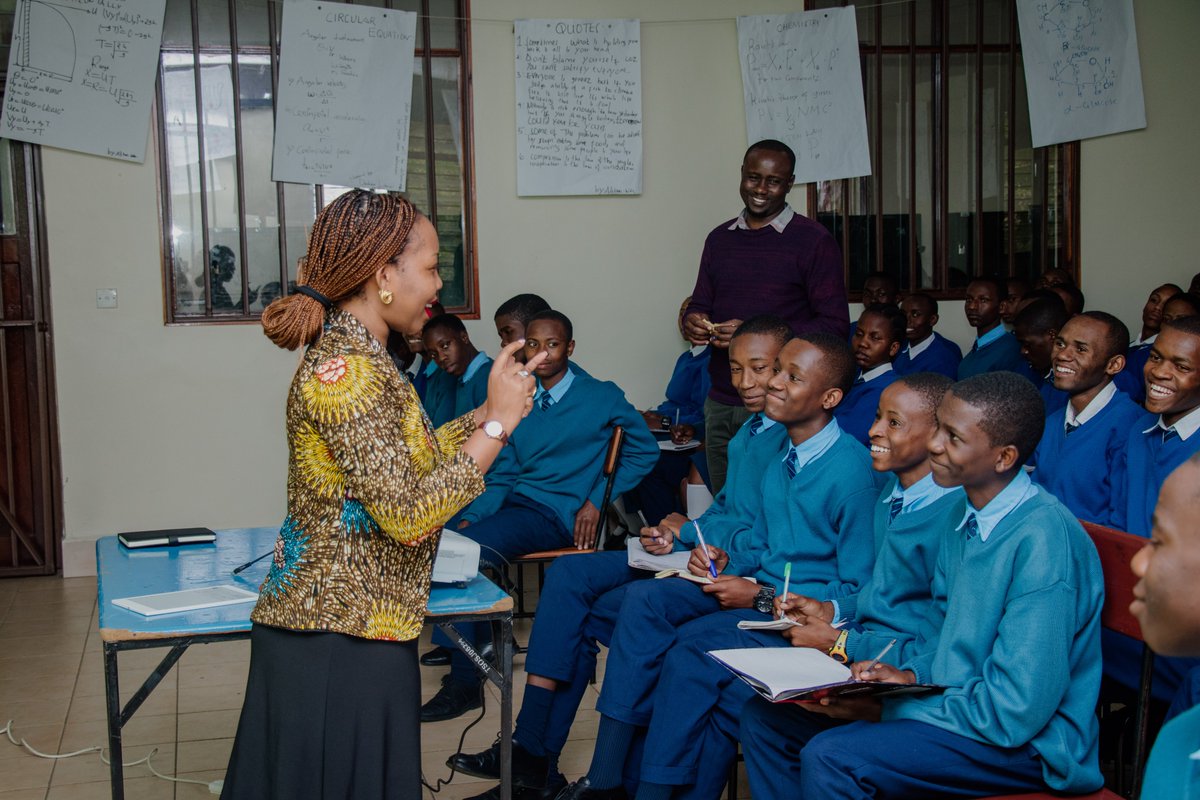 "Every expert was once a beginner" 
A concept perfectly captured by this year’s Career Day; a day that brings together leading professionals &amp; industry experts with our students. A big thanks to all the speakers &amp; everyone who helped make our 2024 Career Day a success!