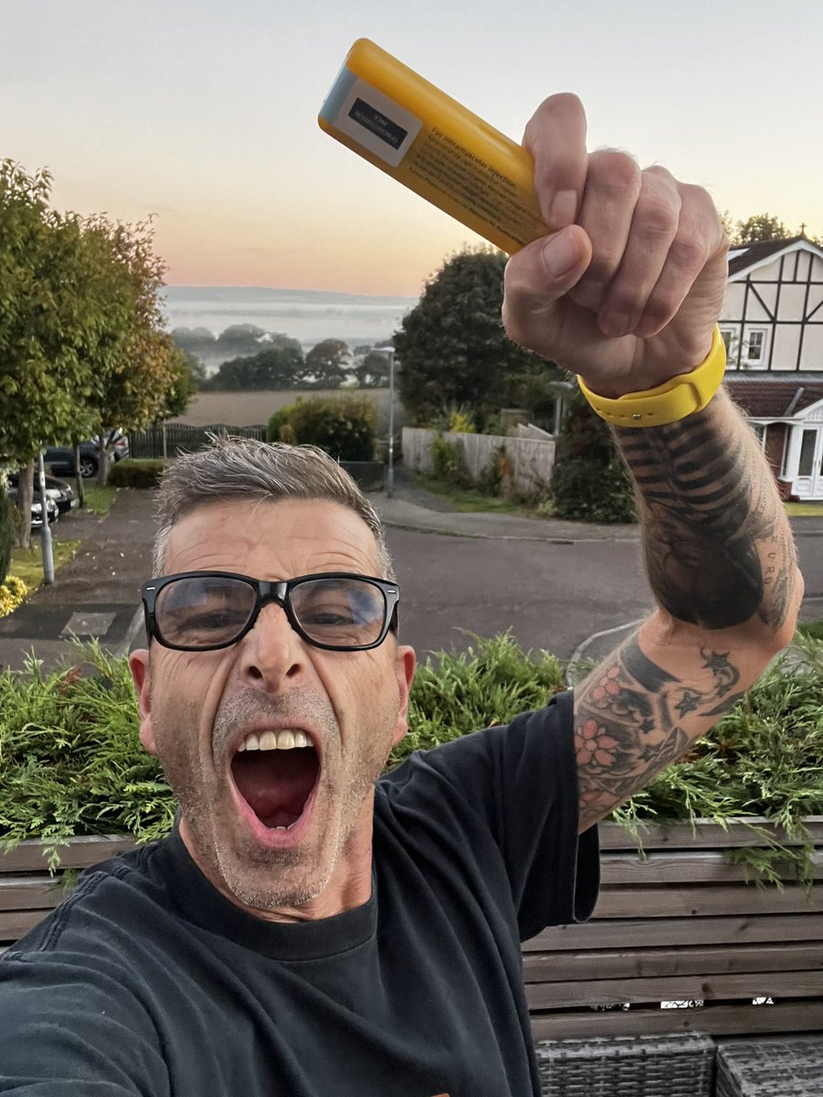 GBMC73's tweet image. 🤓 Good morning #Legends 💛

👉🏻 On todays menu it #CRAFT #Pract #Training refreshers with awesome folk from Scotland 🏴󠁧󠁢󠁳󠁣󠁴󠁿 

🤓 Love delivering this Training  me like ✅

👉🏻 Fancy joining a future training programs 🤔 You can reserve you place here 👉🏻 sfad.org.uk/learning-hub/c…  LetsGo