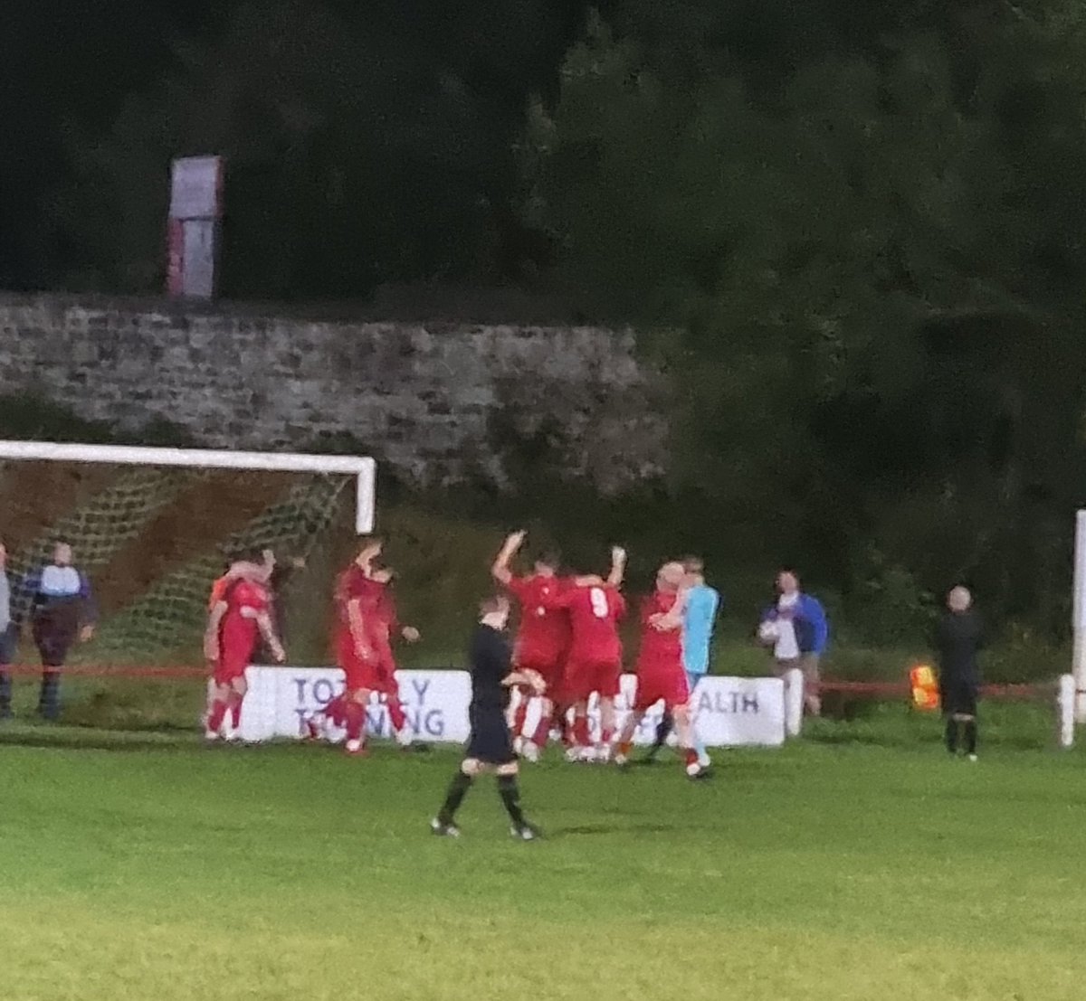 Worsbrough Bridge AFC tweet media