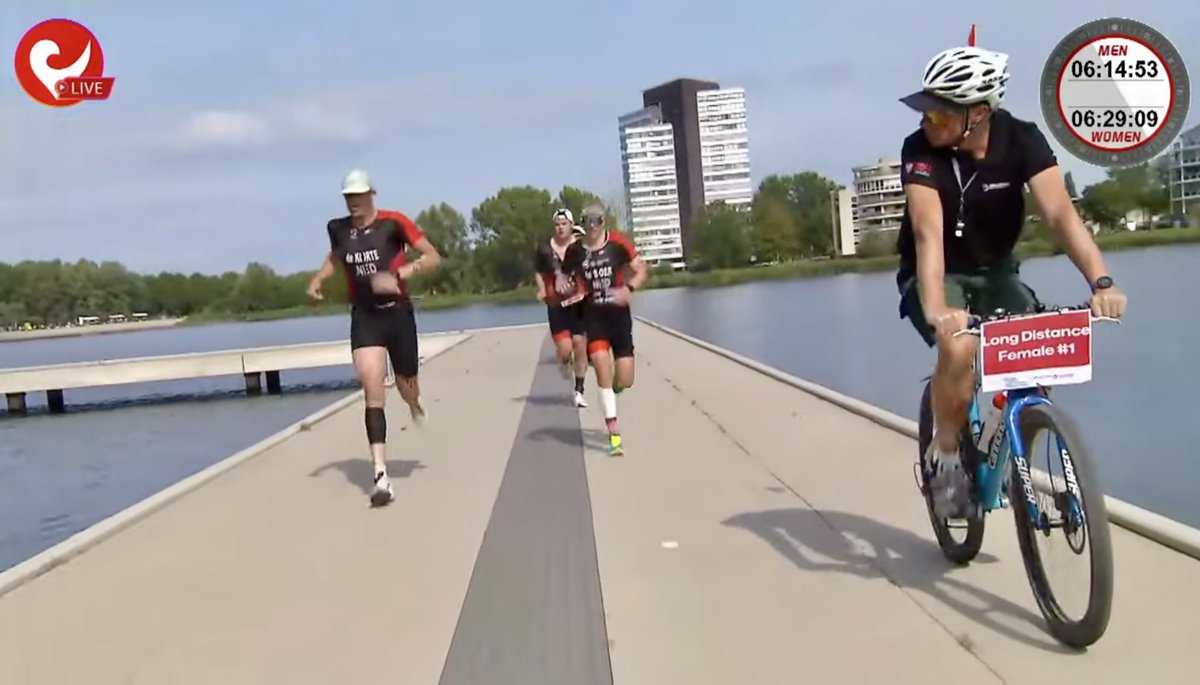 Een fragmentje van mijn voorfietsen tijdens de Europe Triathlon Long Distance Championships at Challenge Alme... youtube.com/clip/UgkxCk7Wb… 🤗

#CAA24 <a href="/ChallengeAlmere/">Challenge Almere</a>