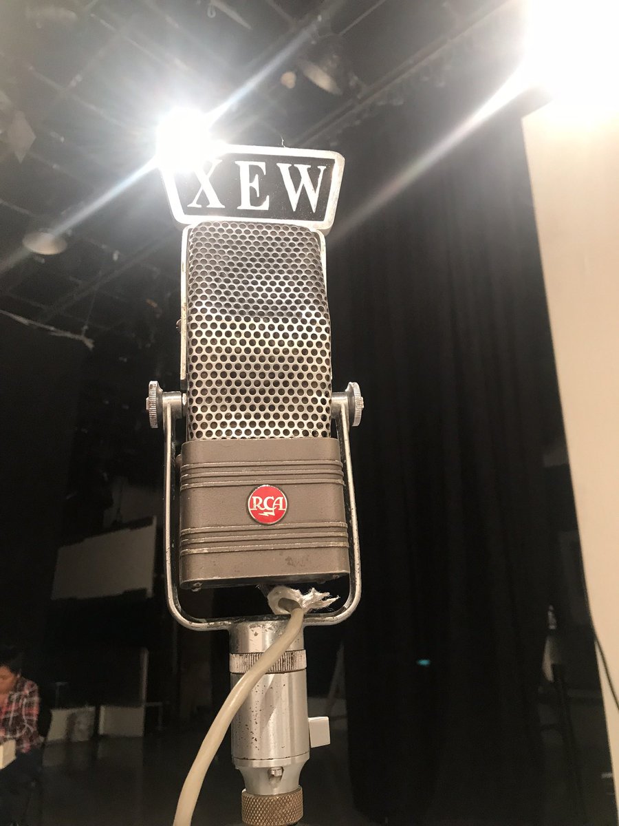 XEW radio tweet media