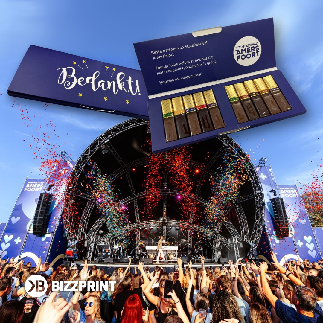 KBizzprint's tweet image. Wat een lekker bedankje kregen we van Danny de Graaf van Stadsfestival Amersfoort😋

We mochten dit jaar de doeken verzorgen waarmee de podia werden aangekleed.  Heel wat meters kleurrijke communicatie in de nieuwe stijl 🚀Danny bedankt voor de samenwerking en het lekkers!