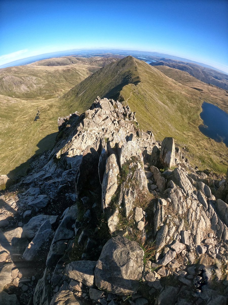 Tae_the_north's tweet photo. Peak Bagging some Wainwrights yesterday in perfect conditions ☀️☺️ Starting a clean round with the Karen and Dan Parker Guidebook #BorderRaid @VertebratePub https://t.co/9FhlIo72Iq
