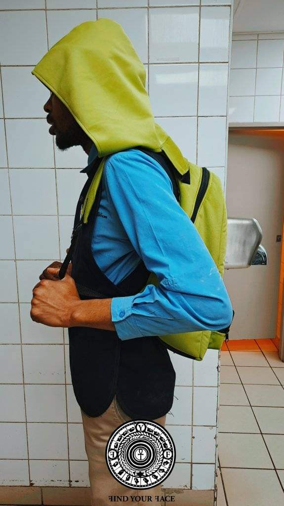 "Hi I'm Thabiso from Soweto I make hat bags"