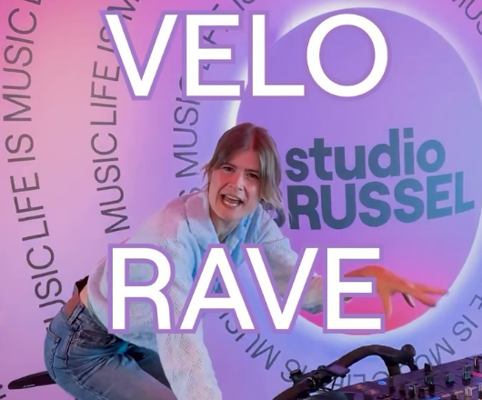 Gent viert op 22/09 opnieuw autovrije zondag. Met de Velorave van <a href="/StudioBrussel/">StudioBrussel</a>, 'de hoogste picknick' van Autodelen.net, de rollerparade en het pop-upskatepark van Asfalt wordt de fly-over dé hotspot van het evenement: persruimte.stad.gent/241137-autovri…