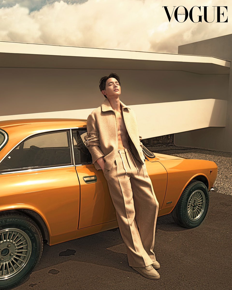 Vogue Thailand tweet media