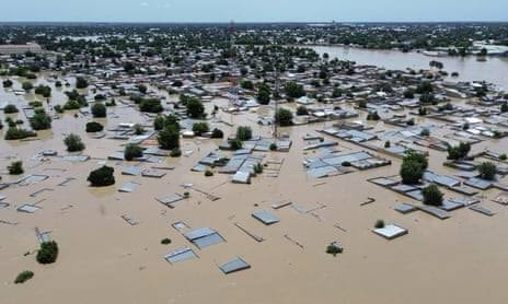 Agustepo1's tweet image. As floods rise, threatening lives, engulfing properties, and damaging infrastructure, access to essential services in Nigeria becomes increasingly challenging. Addressing the root causes and enhancing disaster preparedness and response are critical to reducing future risks.