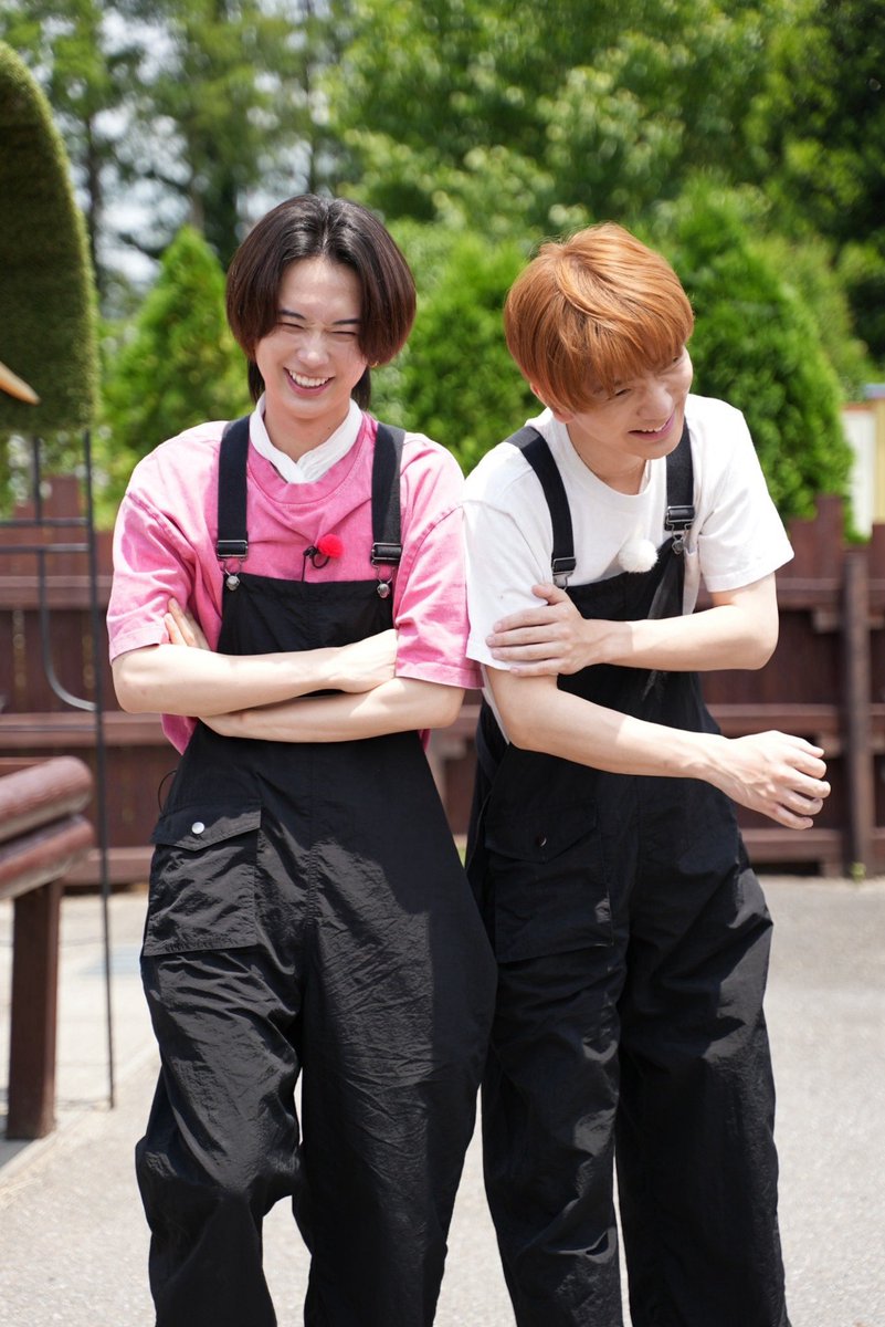 tx_hihi's tweet photo. 今週９月２１日(土)深夜１時２５分放送!!
【#HiHiJets の #Hiしか 言いません！】
山奥に行く前に!! #サクデミー賞 第５弾🏆

#アニマルサクマーランド
#未公開クイズあり

#髙橋優斗
#井上瑞稀
#橋本涼
#猪狩蒼弥
#作間龍斗

#メモリークイズ は #TVer で見逃し配信📲
#テレ東 https://t.co/kkc78uMrYi