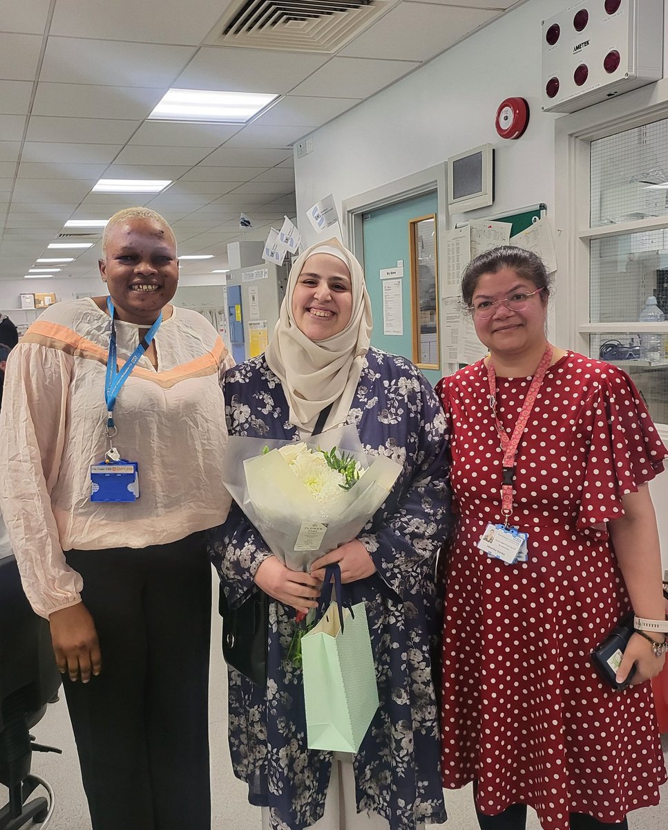 IbmsManc's tweet image. Congrats to @HibaToumeh on passing V5 @IBMScience registration portfolio verification! Fabulous support from training officer Susan Poni &amp;amp; training manager @hetalika. Thank you to the whole #MFTBiochemistry team for making this a memorable placement for her
#behindeverytest