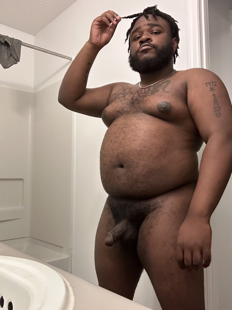 Gajinfreak's tweet photo. This is how I’m built and you gone suck whatever d*k I’m offering 🤣💀 https://t.co/rs18DepPZZ