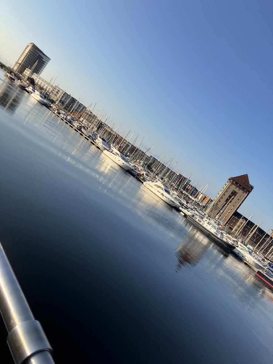Dr Ceri Phelps (@ceriphelps1) on Twitter photo Beautiful morning at our Swansea campus <a href="/UWTSDPsych/">SoPaC School of Psychology & Counselling at UWTSD</a> <a href="/UWTSD/">University of Wales Trinity Saint David</a> Beautiful morning at our Swansea campus <a href="/UWTSDPsych/">SoPaC School of Psychology & Counselling at UWTSD</a> <a href="/UWTSD/">University of Wales Trinity Saint David</a>