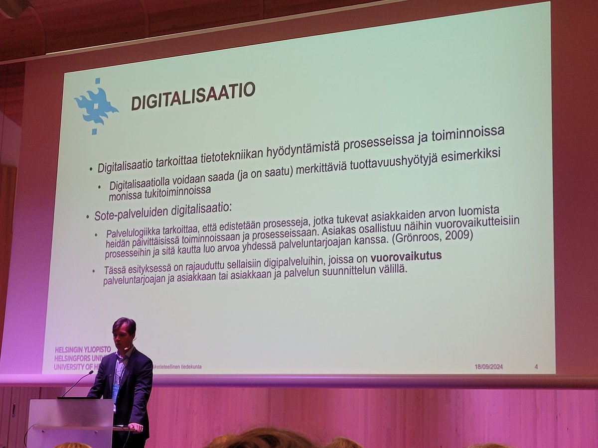 Paulus Torkki toteaa, että kysymys digitalisaation vaikuttavuudesta on vähän sama kuin kysymys sähkön vaikuttavuudesta. Vakavasti ottaen sotessa arkivaikuttavuus on keskeinen teema, muutos asiakkaan tilassa ja kustannusvaikuttavuus. #eskopäivät2024 #unaoy