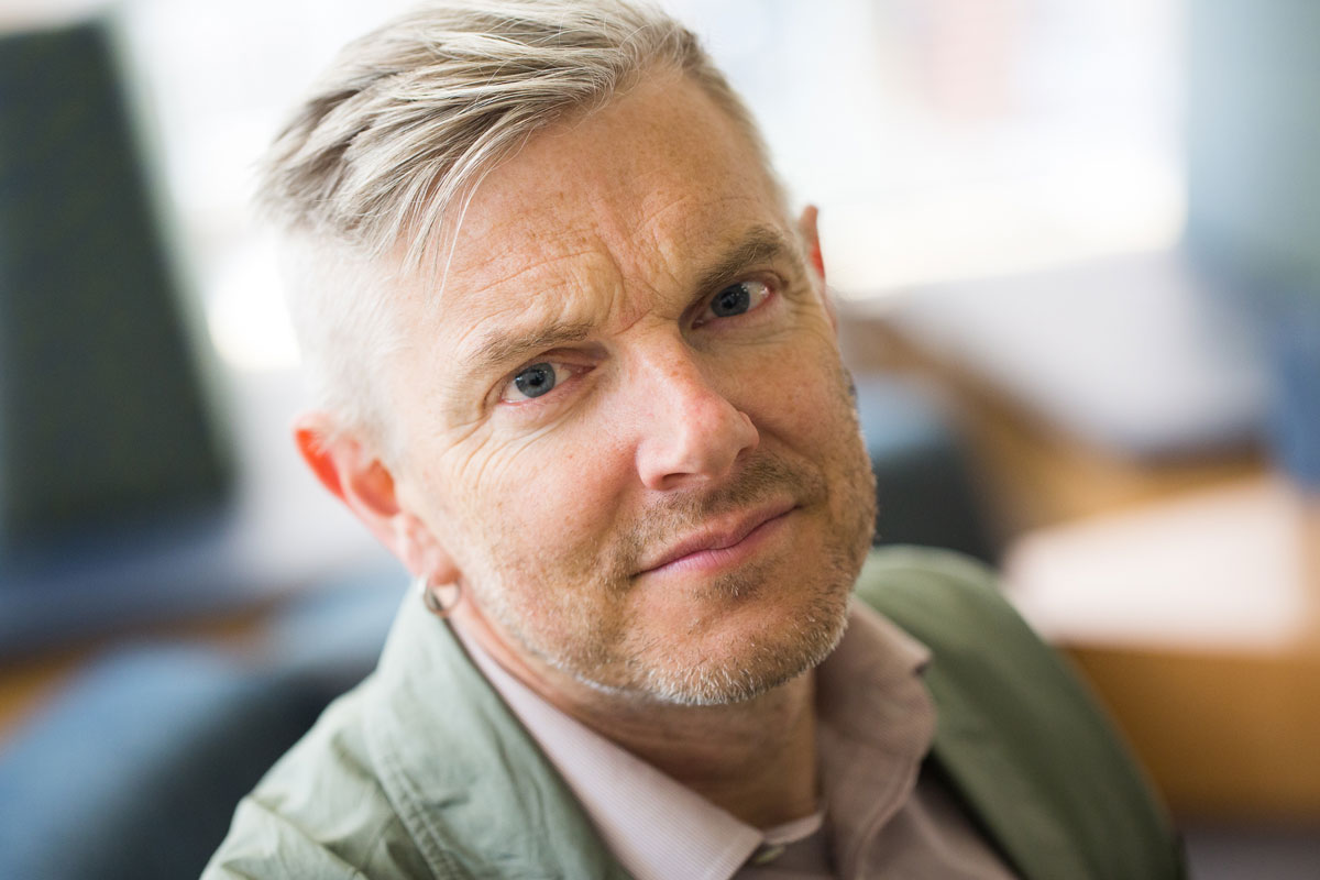 Gregori Aminoff Prize for the development of a tool for materials science💡

The Royal Swedish Academy of Sciences has named Simon Billinge, Columbia University, US, as the 2025 Aminoff Laureate. He is awarded the prize for his decisive contribution to the further development of