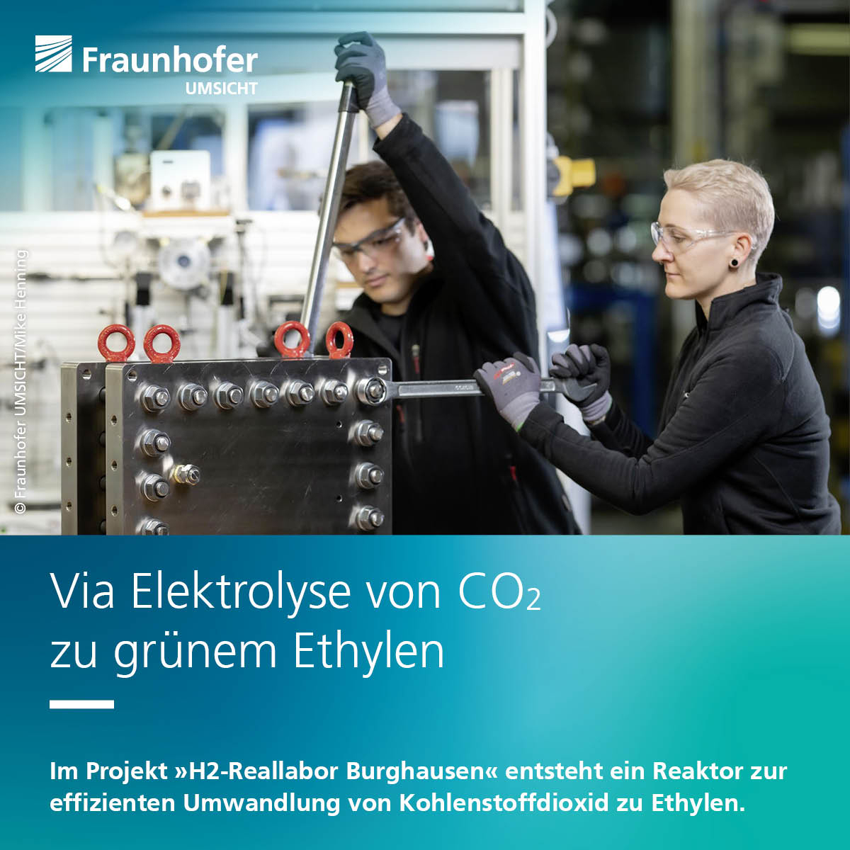 Fraunhofer UMSICHT (@umsicht) on Twitter photo Seit Juli 2024 unterstützt Fraunhofer UMSICHT das Teilprojekt »#CO2-Direktelektrolyse zu grünem Ethylen« im Vorhaben »#H2-Reallabor Burghausen – ChemDelta Bavaria«. Konkret geht es um einen Reaktor zur effizienten Umwandlung von CO2 zu #Ethylen.
➡️ s.fhg.de/HeVG Seit Juli 2024 unterstützt Fraunhofer UMSICHT das Teilprojekt »#CO2-Direktelektrolyse zu grünem Ethylen« im Vorhaben »#H2-Reallabor Burghausen – ChemDelta Bavaria«. Konkret geht es um einen Reaktor zur effizienten Umwandlung von CO2 zu #Ethylen.
➡️ s.fhg.de/HeVG