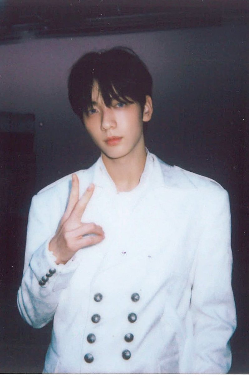 hourly soobin 🍫🏡 (@csbshour) on Twitter photo 