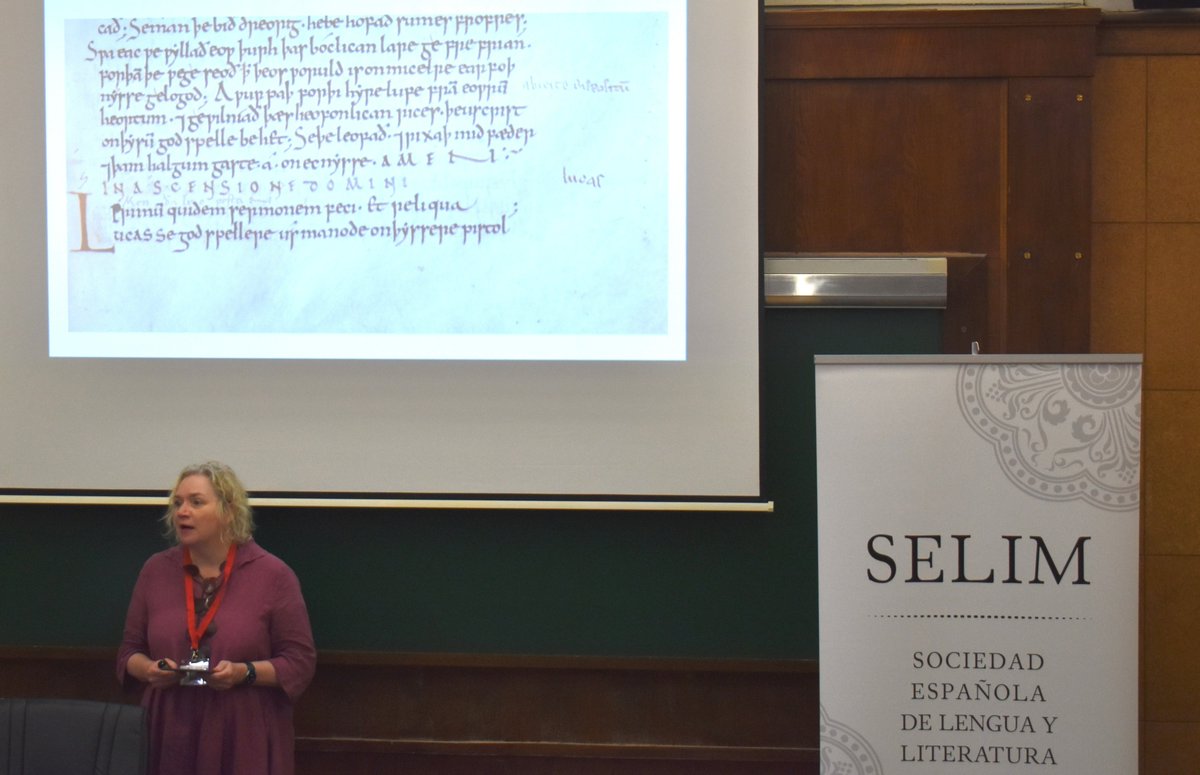 Metidos ya de lleno en el 34 congreso de la Sociedad Española de Literatura Inglesa Medieval, que se celebra en la Universidad de Granada.
Interviene en estos momentos Kathryn A. Lowe, de la Universidad de Glasgow.
<a href="/SELIM34Granada/">SELIM34Granada</a> <a href="/UofGlasgow/">University of Glasgow</a>