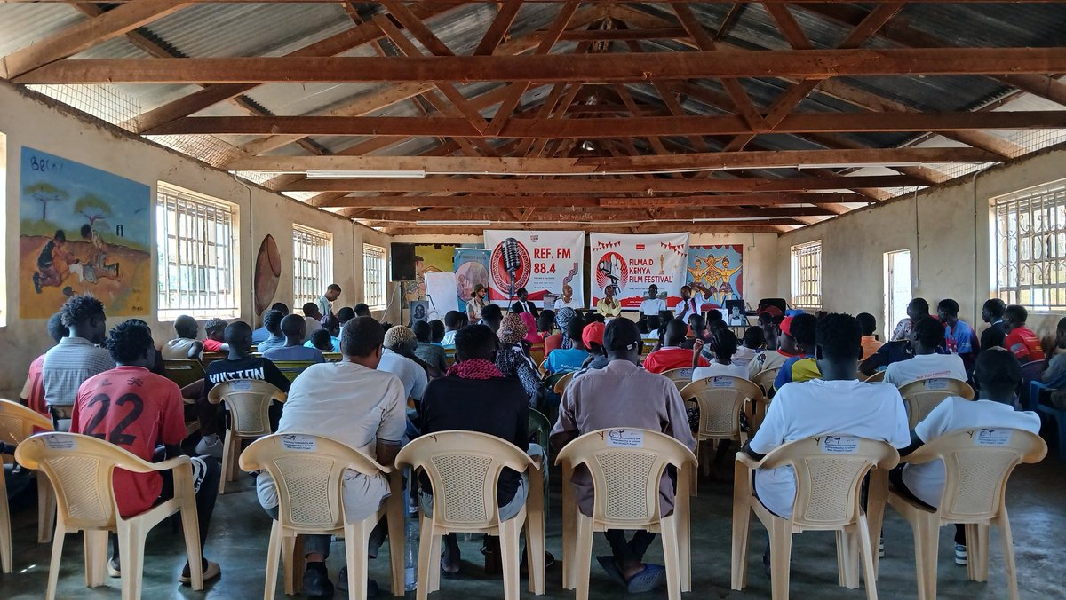 LaurenEdukon's tweet photo. Day 1 of Creative Panel Discussion in Kakuma with over 100 creatives, among them Film makers, Visual artists, Content creators, Music artists and more!
@filmaidkenya 
#FAFF2024
#RefugeeStories https://t.co/ohd3c5z6JH