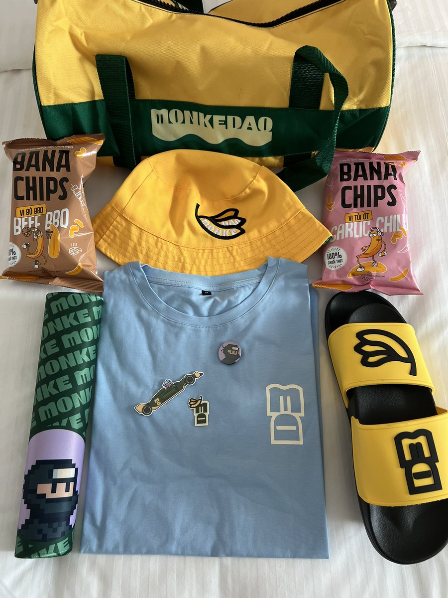 Hands down the best merch I've gotten 🏆🐒

Huge thanks to <a href="/MonkeDAO/">MonkeDAO🍌</a> for the premium swag, always setting the bar high!🐒