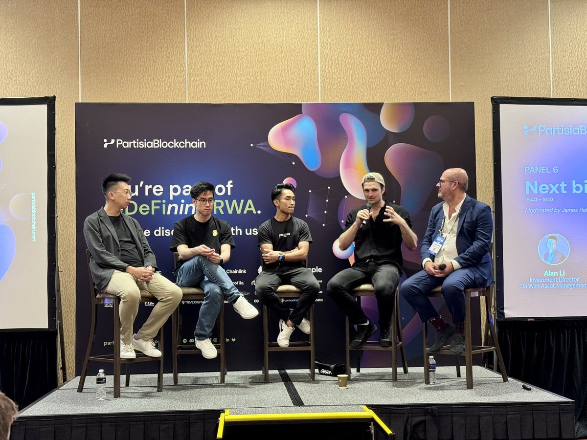 🚀 Alan Li, Shawn Tan, Mars Leung, <a href="/jackratko_/">Jack Ratkovich</a> and <a href="/jfhaft/">JFHaftΔ</a> discussing the future VC trends and the outlook for the industry at #reDeFiningRWA.

@p2pvalidator, @ausviccapital, @trivedigi <a href="/HashKey_Capital/">HashKey Capital</a> <a href="/PALcapital/">PALcapital</a> #Token2049