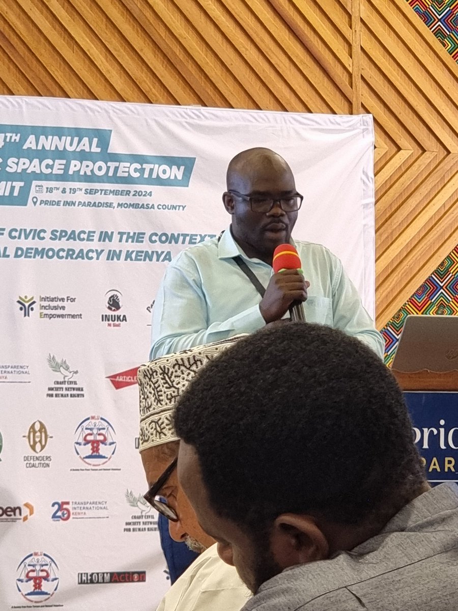 Shamir_Activist's tweet image. 4th Annual Civic Space Protection Summit! is currently ongoing at @PrideinnHotels. The summit focuses on article 19, Bill of Rights, exploring the tensions &amp;amp; opportunities in safeguarding our democratic rights
#CSPS4 #SafeProtests #DigitalCivicSpace 
@cff_kenya @DefendersKE