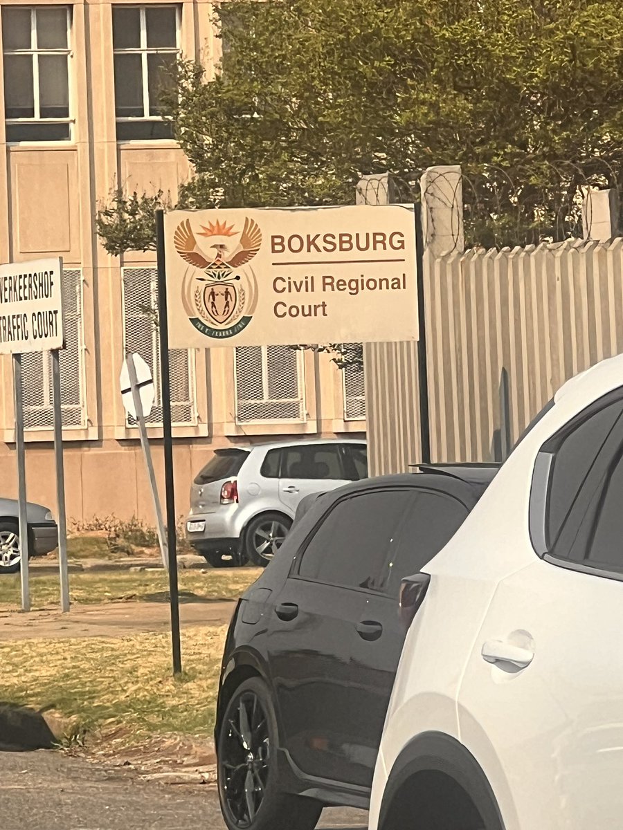 It only took 10 minutes to dissolve a 15 yrs old marriage, life goes on on ,we move