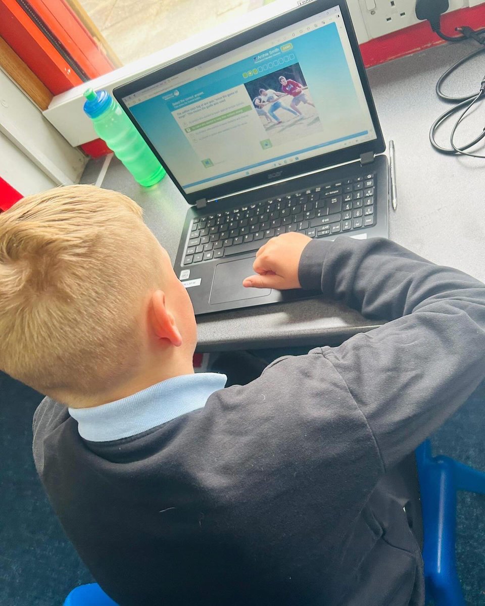 reintegreat's tweet image. 📚 Good morning! 🌞 Our students are settled into their usual routine during tutor time, diligently working on their Reading Plus tasks! 💻📖

#RoutineSuccess #ReadingPlus #DedicatedLearners #ProudSchool