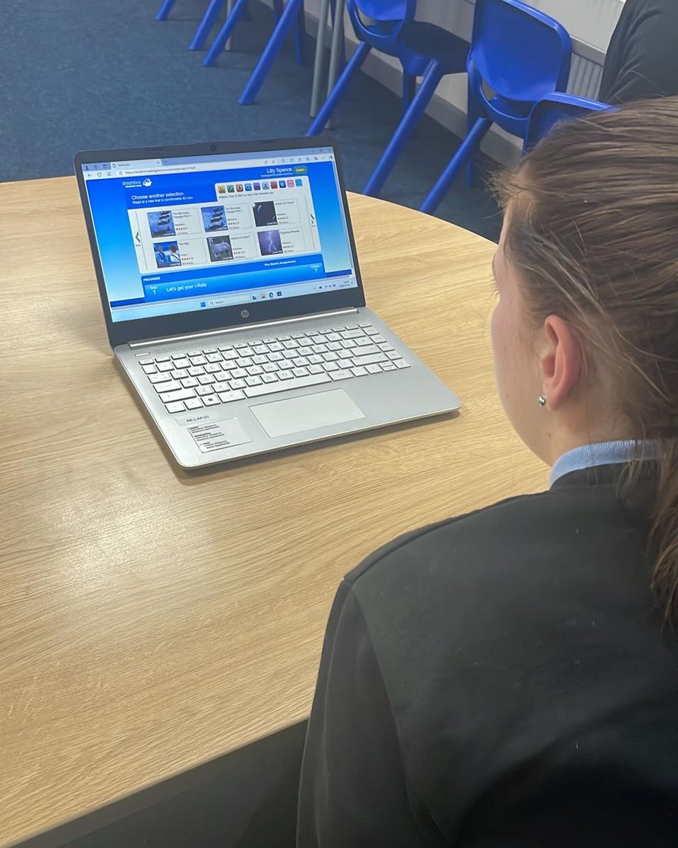 reintegreat's tweet image. 📚 Good morning! 🌞 Our students are settled into their usual routine during tutor time, diligently working on their Reading Plus tasks! 💻📖

#RoutineSuccess #ReadingPlus #DedicatedLearners #ProudSchool