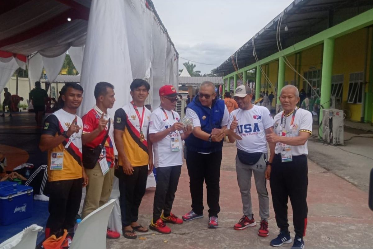 Turunkan Dua Atlet, Gulat Sumbar Jaga Asa Tambah Medali dalam PON XXI dlvr.it/TDN4Z8