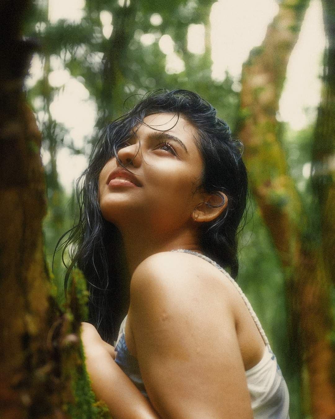 GXvuuK9aAAAu_GV?format=jpg&name=large