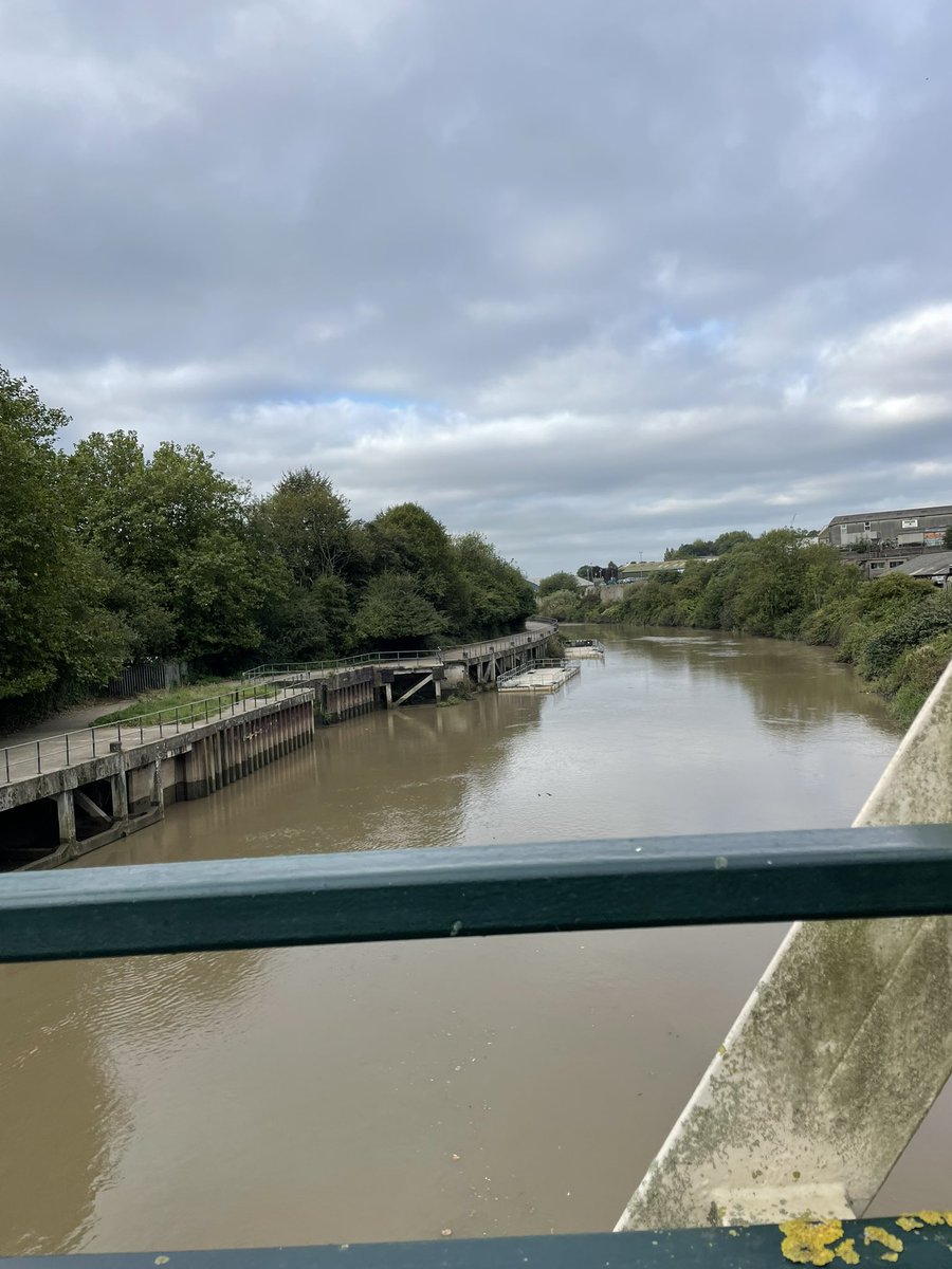 Zoe Banks Gross (she/her) (@zoebanksgross) on Twitter photo Different #cycletowork today en route to <a href="/bcnpartnership/">Bristol Climate & Nature Partnership</a> Community Climate Action session. #greenspace and #bluespace for a calm journey, look how high the Avon is, spring tides! Different #cycletowork today en route to <a href="/bcnpartnership/">Bristol Climate & Nature Partnership</a> Community Climate Action session. #greenspace and #bluespace for a calm journey, look how high the Avon is, spring tides!