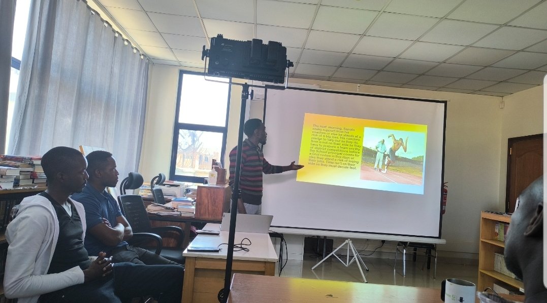 Dilstories_FS's tweet photo. Witnessing the birth of cinematic magic! Sisi Film Lab students showcase their short film pitches @GZ_Kampala Library. 
#Filmmaking #SisiFilmLab #GoetheZentrum https://t.co/2iuZAkPS5O