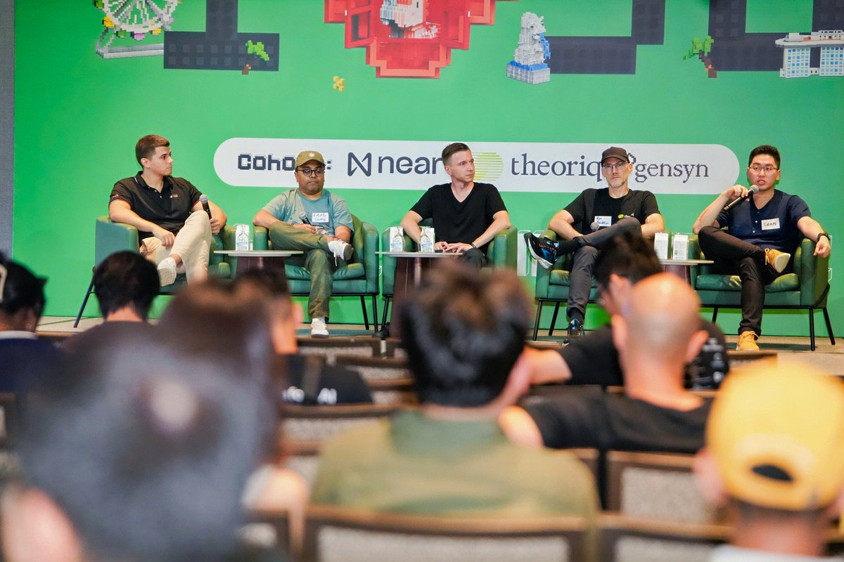 IOSGVC's tweet photo. Last Panel of the day: Empowered Intelligence: User-owned AI
Brought by
@AlexSkidanov, Co-Founder @NEARProtocol
@EMostaque, Founder @SchellingAI
@ronbodkin, Founder @TheoriqAI
@xiangrenNLP, Co-Founder of @saharaai
Shout out to these folks who took us and deep dive into the AI x Web3 world, and shared what is "User-owned AI", what's more? watch more when the recap is ready!