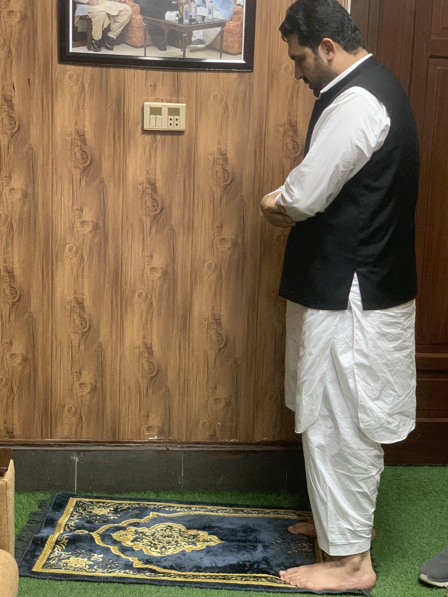 Ehsan Toor tweet media