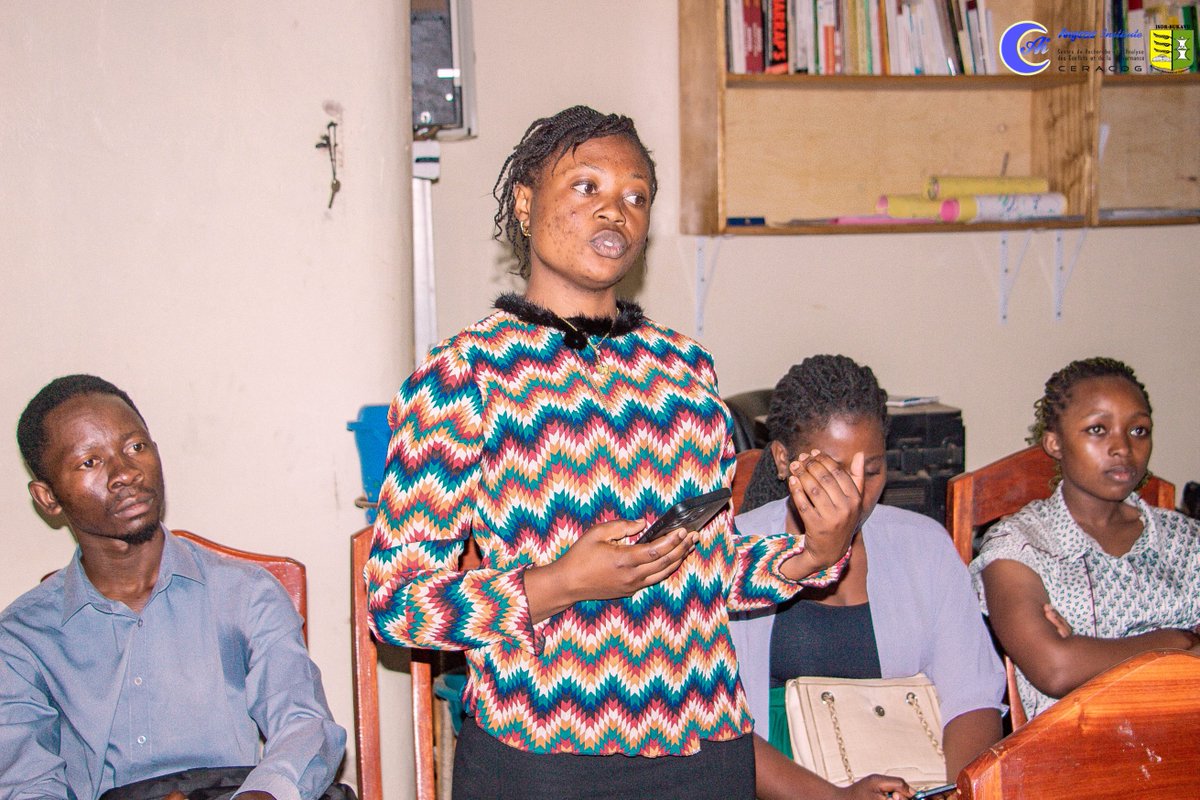 Dans #AngazaCafe de ce 18/09/24 avec <a href="/PolepolePat/">Patient M. Polepole 🇨🇩 🕊️</a> et modéré par <a href="/EspoirMugabo/">Espoir MUGABO</a>, il a été discuté comment l'intelligence artificielle contribue à la reproduction des stéréotypes et des biais dans la documentation des luttes d'accès des femmes à la terre à l'est de la RDC (1/3)