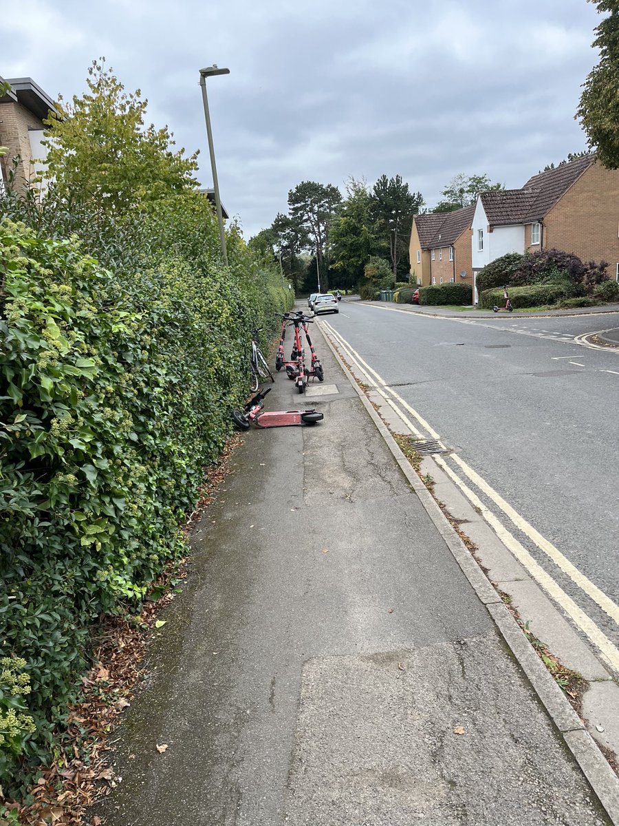 SebastianGooner's tweet photo. Hi @VoiTechnologyUK - bad parking and dumping of scooters on John Garne Way and Marston Road pavements outside @oxford_brookes accommodation today.  No chance to get by if you’re a wheelchair user or with vision impairment. Be great if it can be sorted. Thanks https://t.co/IUjGtnGhxj