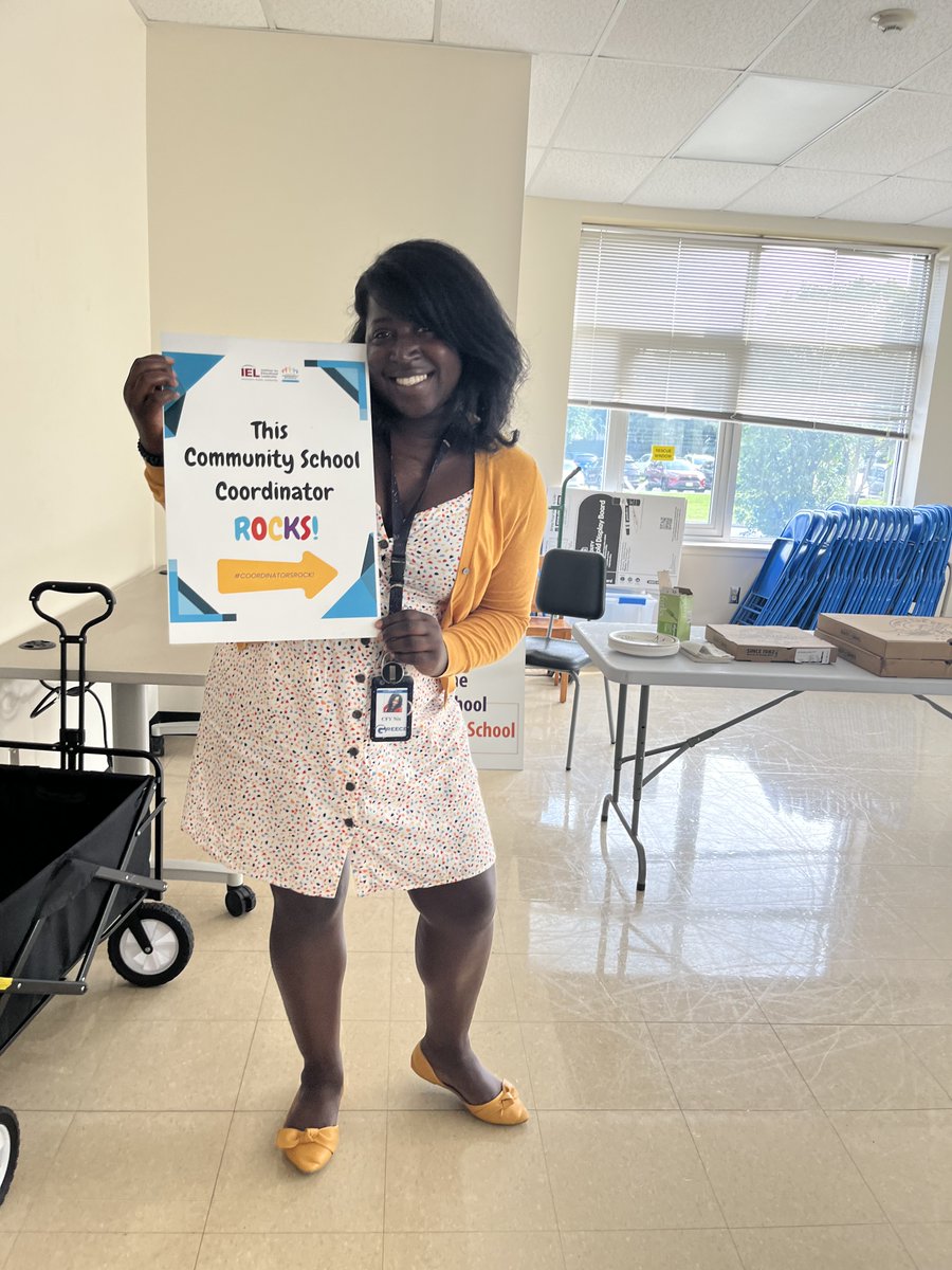 Happy Coordinator Appreciation Week DeAnna Nix! DeAnna says "I love being a CS Coordinator because everyday is something new!" #CoordinatorsRock #csmnetwork <a href="/CommSchools/">Community Schools</a> <a href="/GreeceCentral/">Greece Central</a> <a href="/GreeceOlympia/">Olympia Spartans</a>