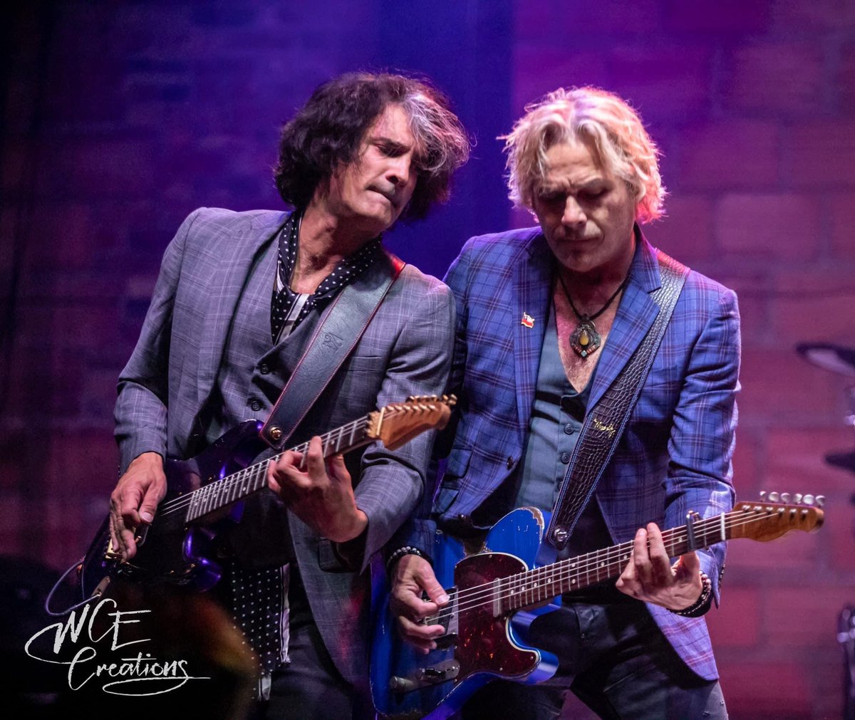 AlexDaleWCE's tweet image. These two! 🙌💕
@marcusnand.music &amp;amp; @miketrampreal at @hobartarttheater 
#thesetwo #marcusnand #miketramp #whitelion  #myphoto #wcecreations #wordscantexplain #canonphotography #concertphotography #livemusic #rocknroll #gigphotography #bandphotography