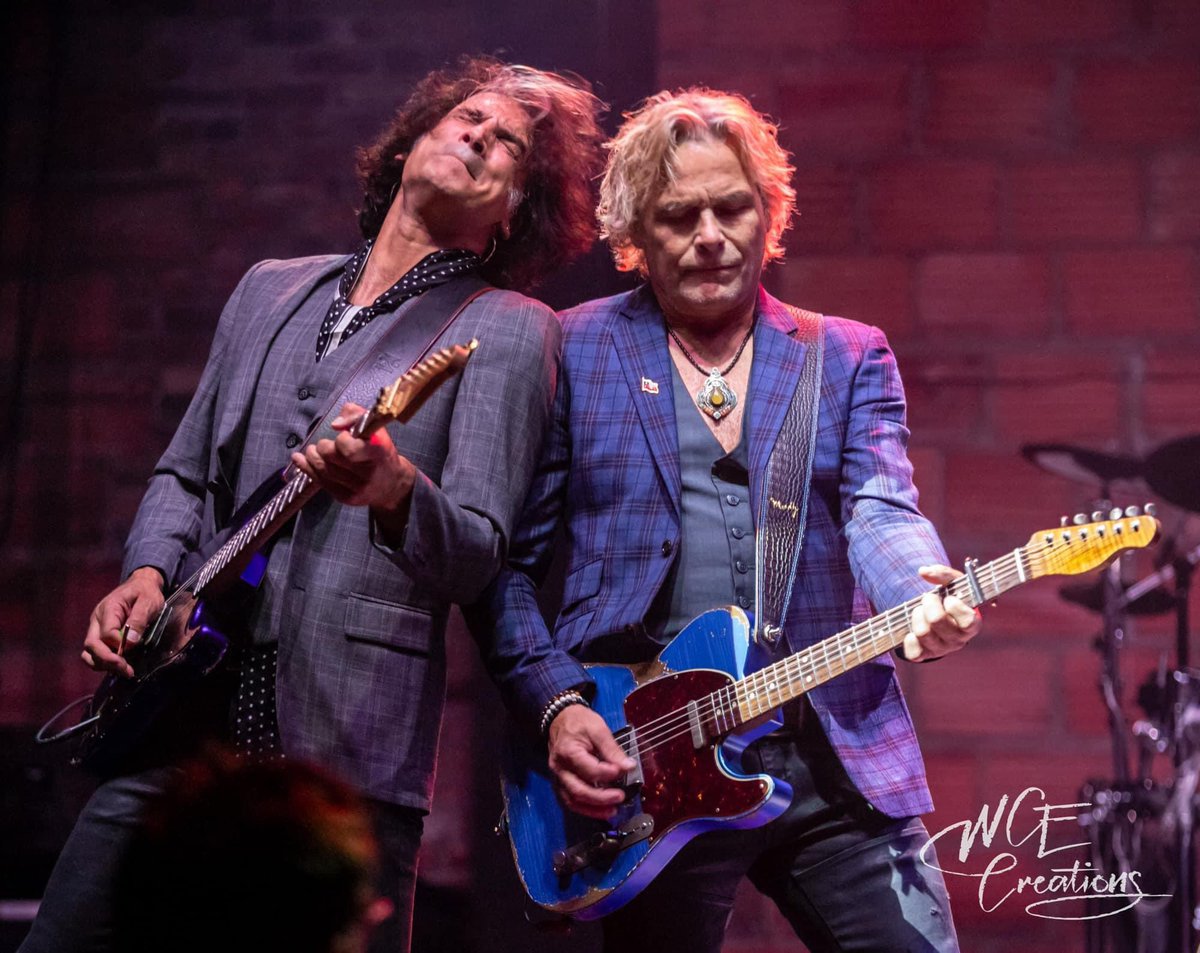 AlexDaleWCE's tweet image. These two! 🙌💕
@marcusnand.music &amp;amp; @miketrampreal at @hobartarttheater 
#thesetwo #marcusnand #miketramp #whitelion  #myphoto #wcecreations #wordscantexplain #canonphotography #concertphotography #livemusic #rocknroll #gigphotography #bandphotography