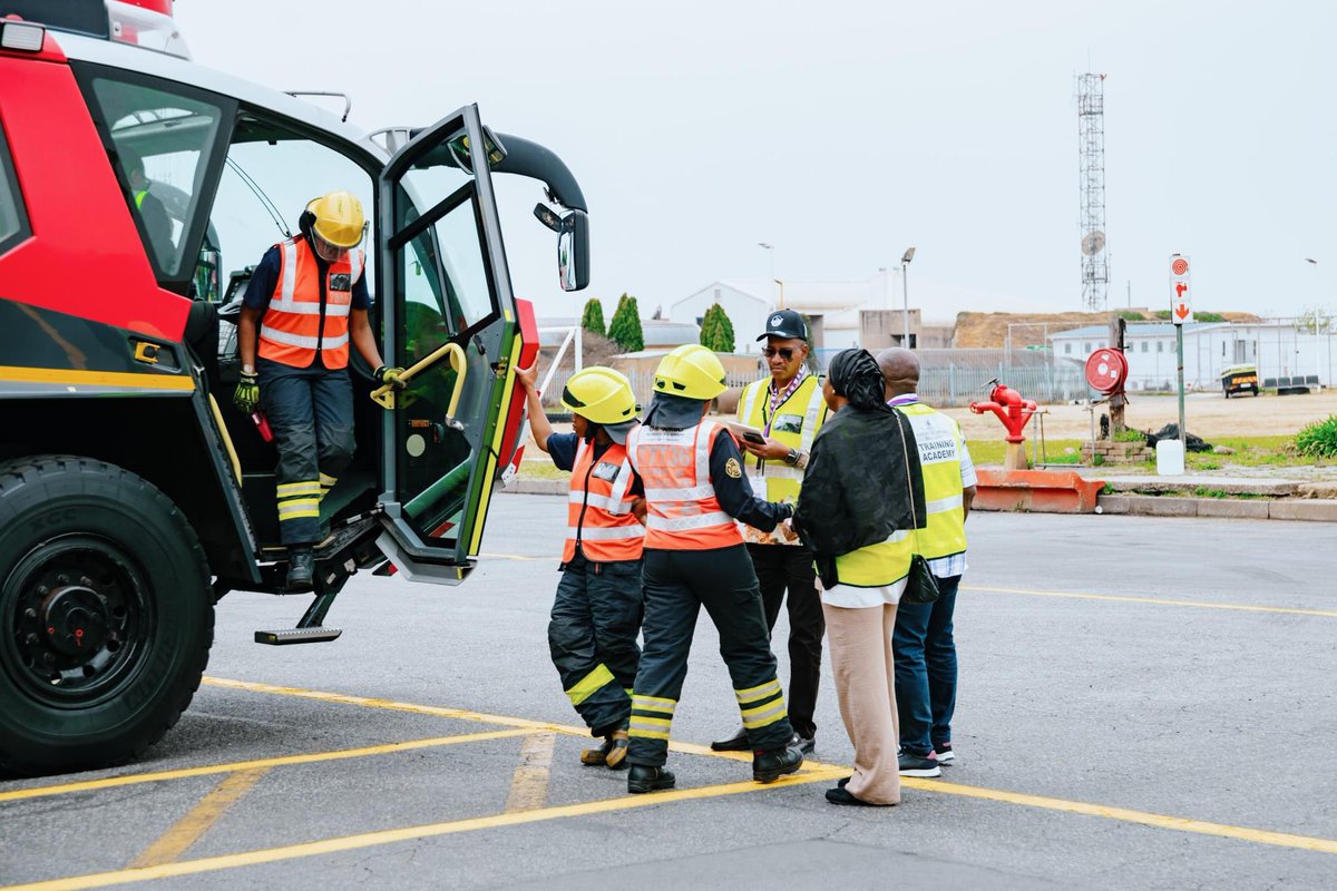 Aeroportast's tweet image. Des ateliers perspicaces en passant par des opportunités de réseautage vont se dérouler durant les jours à venir.

📸 #ACI_Africa

#AIAST #SOGEAC #ACIAfrica #Johanesbourg #conference #Afrique #guinee