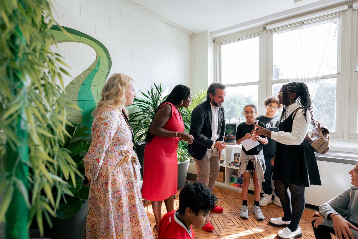 With support from the Chicago Blackhawks Foundation, students will also take part in the 11-week LEAD initiative, helping them develop critical leadership skills.