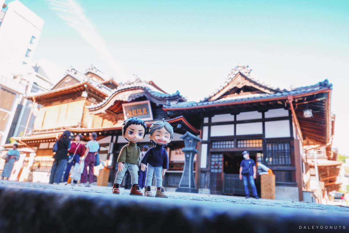 Back in Ehime, ‘spirited away’ in Dogo Onsen 🌀

#Haikyuu #ハイキュー #大菅 #daisuga