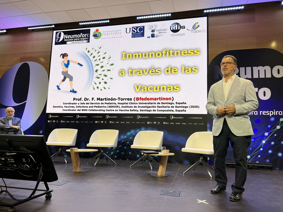 Empieza 9 neumoforo. Dr Martinon e inmunofitness. #9neumoforo <a href="/fedemartinon/">Federico Martinón-Torres</a> <a href="/IsabelJSanz/">Ijsanz</a> <a href="/danielocana2/">Daniel Ocana Rodriguez</a> <a href="/Neumo_experto/">Neumoexpertos</a>