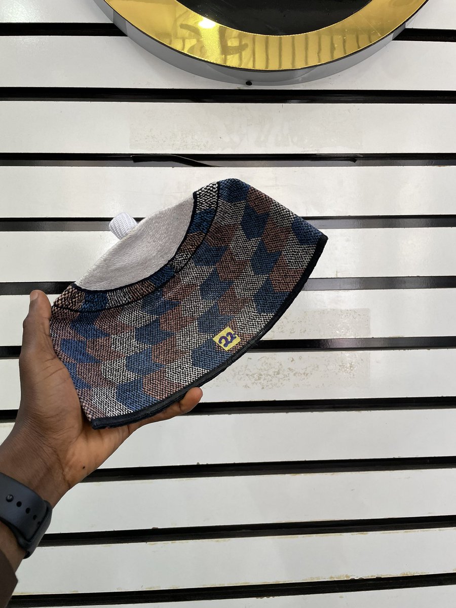 22k each 
Location: Kano
08034402503