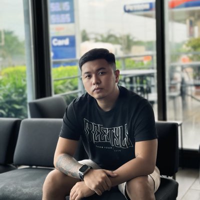 AMCrichard's tweet photo. #NewProfilePic https://t.co/XgyMsEbZyv
