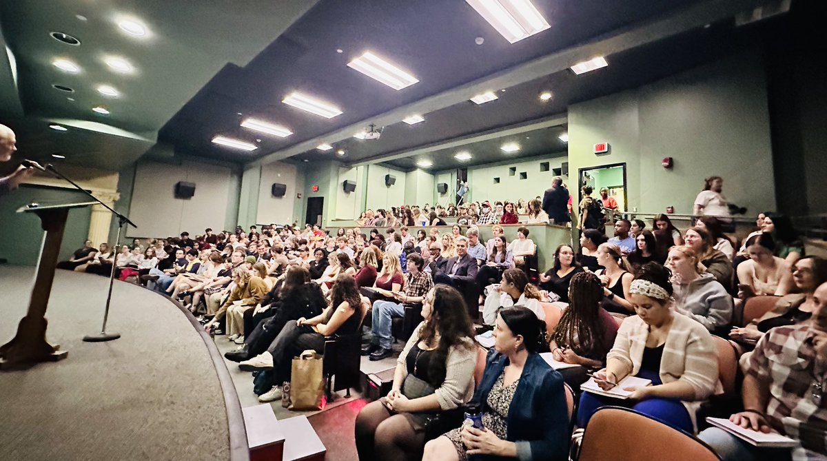 ProfJeffries's tweet photo. I shared a word.
#ConstitutionDay
#OhioUniversity
#CLJC Center for Law, Justice & Culture https://t.co/mv8ns6AYQx