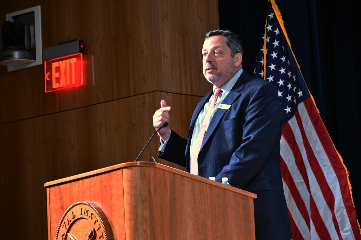 IrregularWarCtr's tweet photo. We’re delighted to share more highlights from Day 1 of the @IrregularWarCtr’s and @FPRI’s Irregular Warfare: Lessons Learned since 9/11 conference discussing irregular warfare lessons learned since 9/11.
#IWC #Irregularwarfarecenter #Irregularwarfare #IWCFAN #FPRI #GWOT https://t.co/KiIH0kbo85