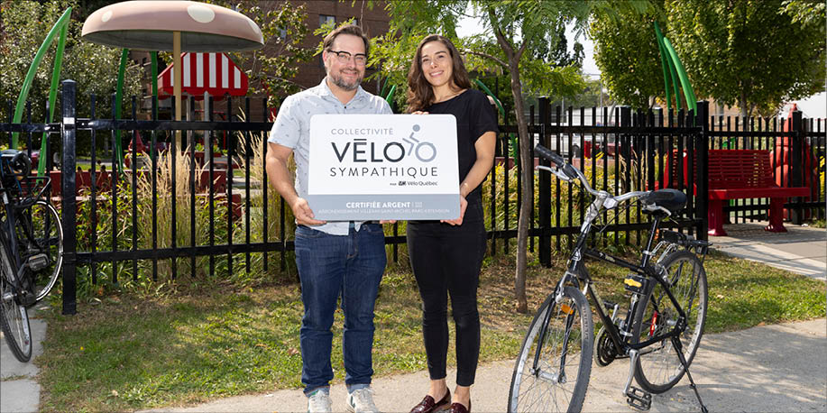 L'arrondissement est très #fier de se voir décerner la certification VÉLOSYMPATHIQUE niveau argent par <a href="/VeloQuebec/">Vélo Québec</a>. L’obtention de cette certification confirme l’efficacité et la pertinence des aménagements déployés. <a href="/MTL_VSP/">Arrondissement VSP</a> on se donne les moyens de nos ambitions!