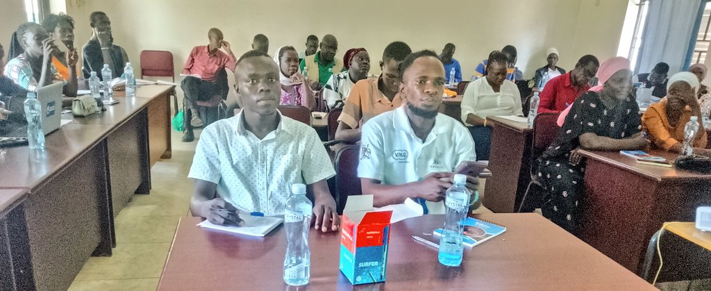 CEFTRAWESTNILE's tweet image. Today, during the  Local Stakeholders Consultation Meeting for Gold Standard Carbon Project Activity, organized by #EquatoriaCleanCooking (ECC).

It aimed; "To minimize excess emission of C02 to atmosphere  &amp;amp; help communities shift from local to modern way of cooking"
#ECC #VPAs