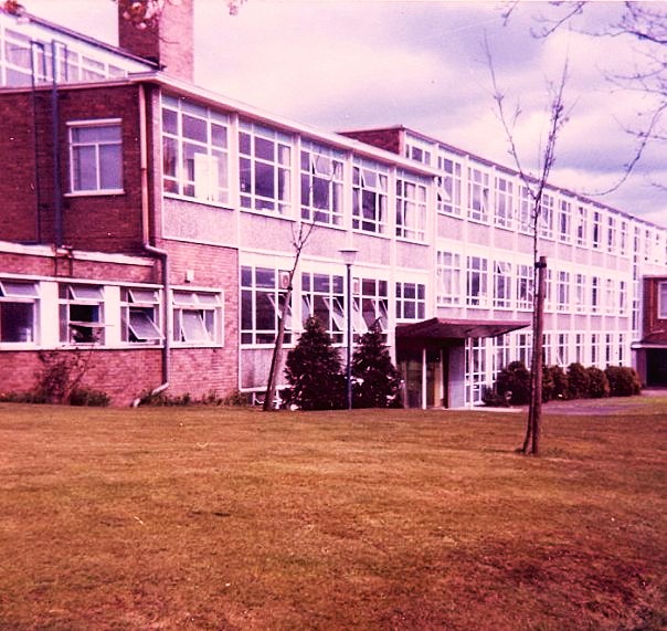 toad68's tweet image. Gee, it's 40 years since I started my art education at Cumbria College of Art &amp;amp; Design...